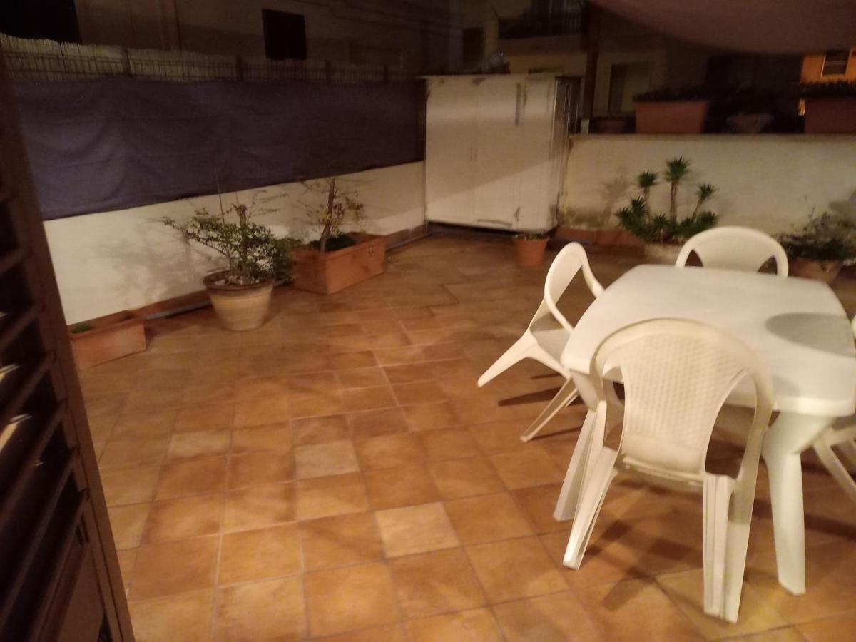 Appartamento Deluxe Centrale, Gaeta Exterior foto